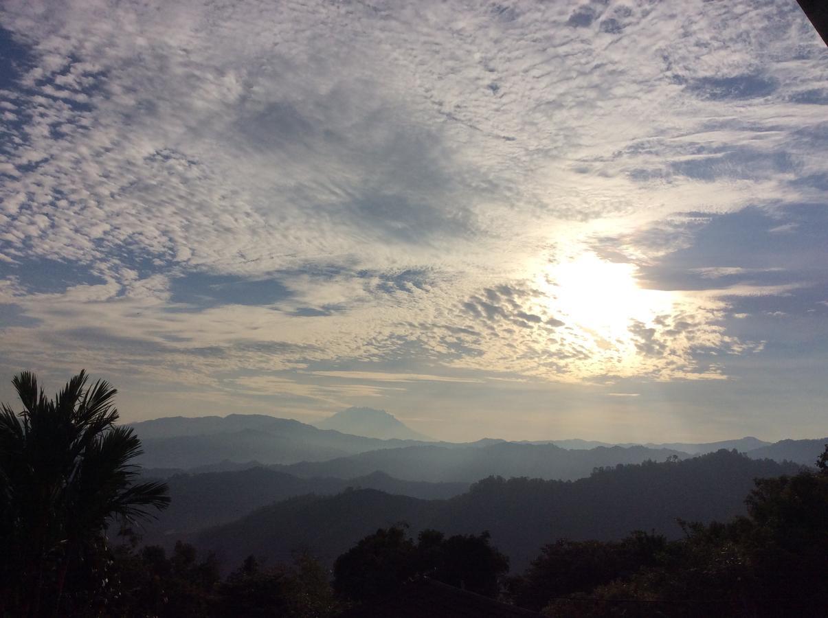 Sinurambi Cottage Rental Penampang Esterno foto